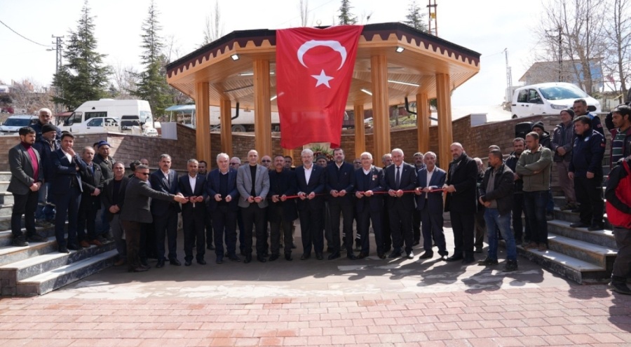 Gürsu'dan, Kahramanmaraş'ın Ekinözü ilçesine çeşme