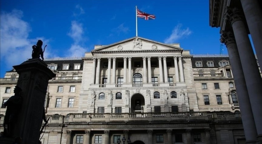 İngiltere Merkez Bankası politika faizini sabit tuttu
