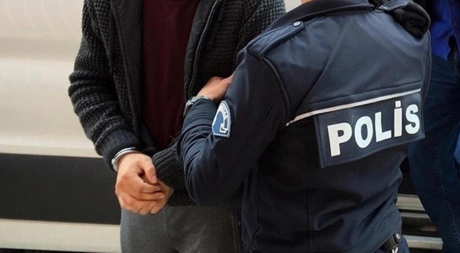 Sosyal medyadan terör propagandası sebebiyle 4 kişiye gözaltı