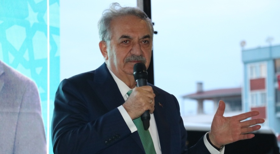 AK Parti Genel Başkan Yardımcısı Yazıcı, Bursa'da iftar programına katıldı