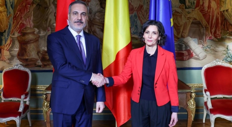 Bakan Fidan, Belçika Dışişleri Bakanı Lahbib'le görüştü