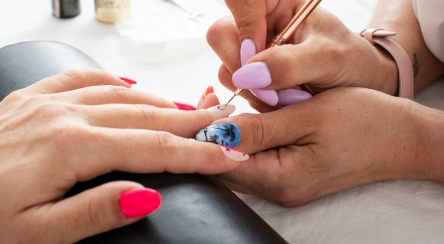 Uzmanından kalıcı oje uyarısı