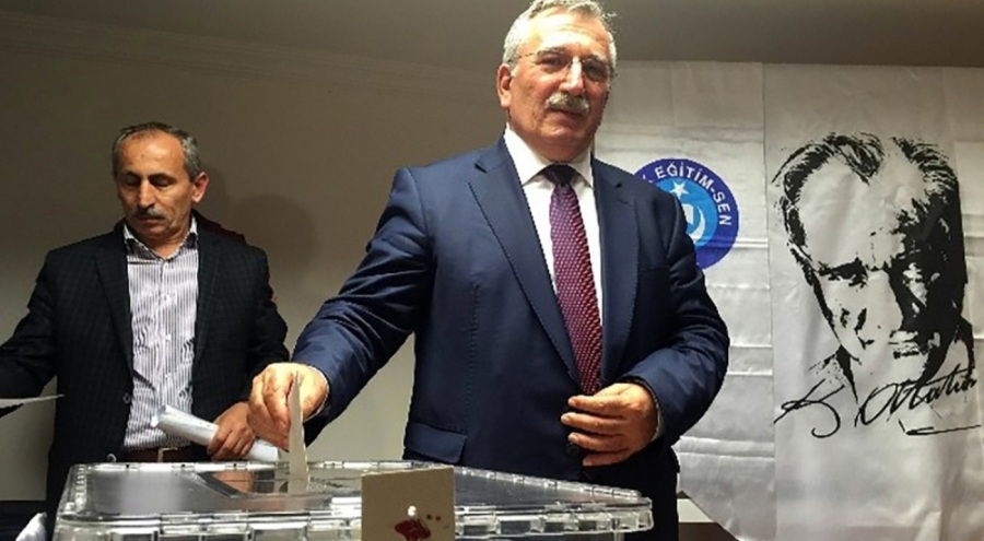 Prof. Dr. Mehmet Hanefi Bostan yaşamını yitirdi