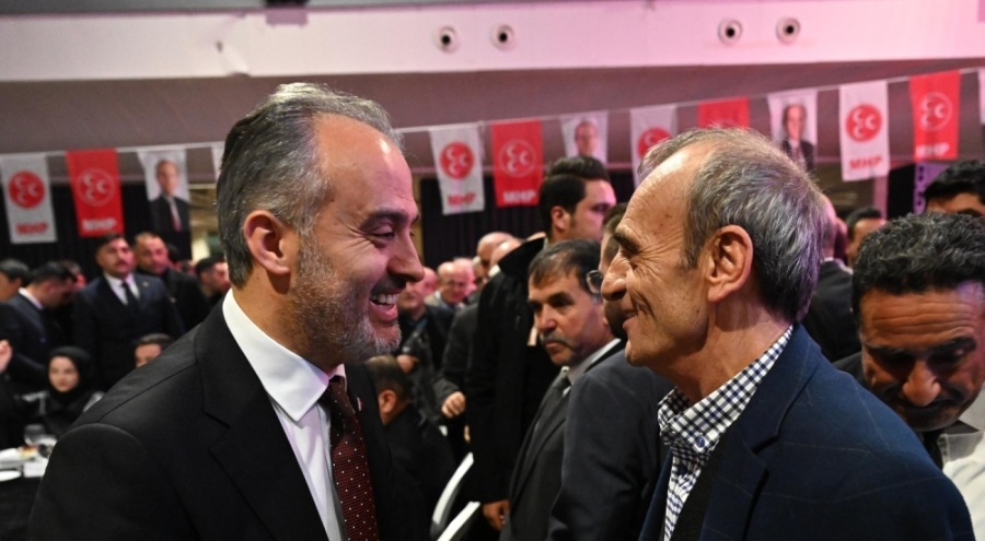 Bursa Büyükşehir Belediye Başkanı Aktaş, MHP ve DATÜB iftarlarına katıldı