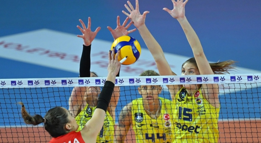 Fenerbahçe Opet, Kupa Voley'de finale yükseldi