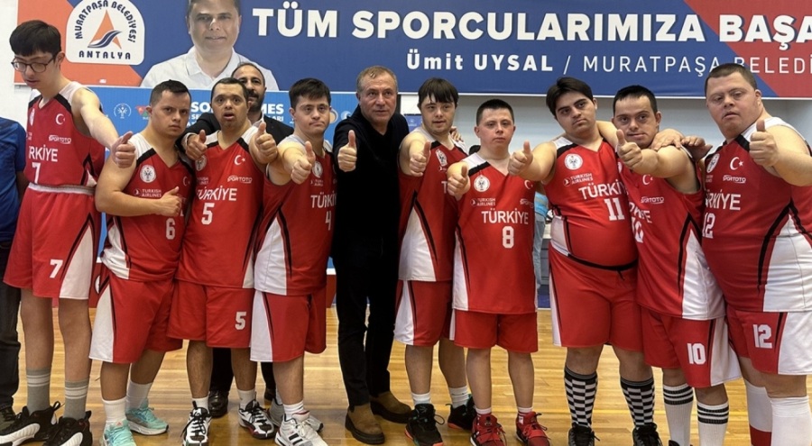 Down Sendromlu Milli Basketbol Takımı dünya ikincisi!