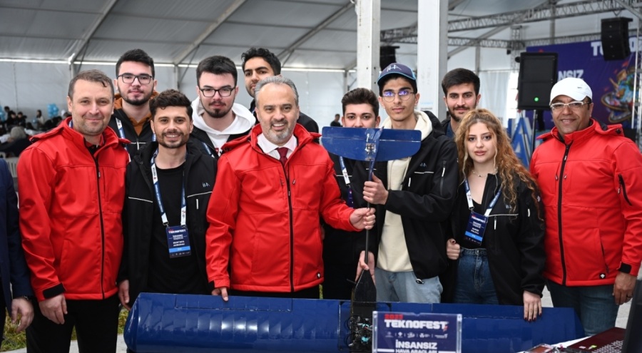 Bursa Büyükşehir Belediye Başkanı Aktaş, gençler için yendi dönemdeki projelerini açıkladı