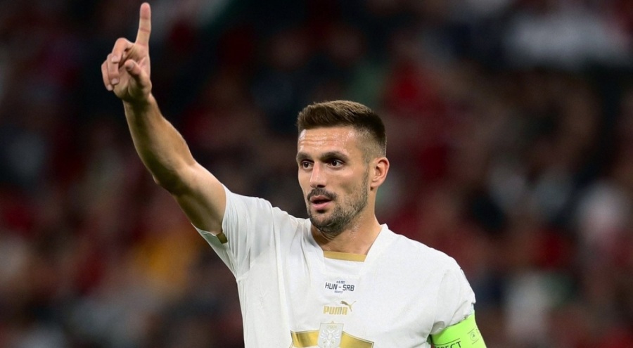 Tadic Sırbistan'da tarihe geçti!