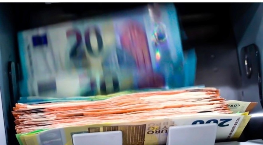 Fransa, vergi kararını duyurdu