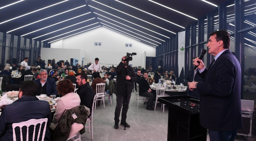 Osmangazi'de Dünya Yetimler Günü'nde iftar programı gerçekleşti