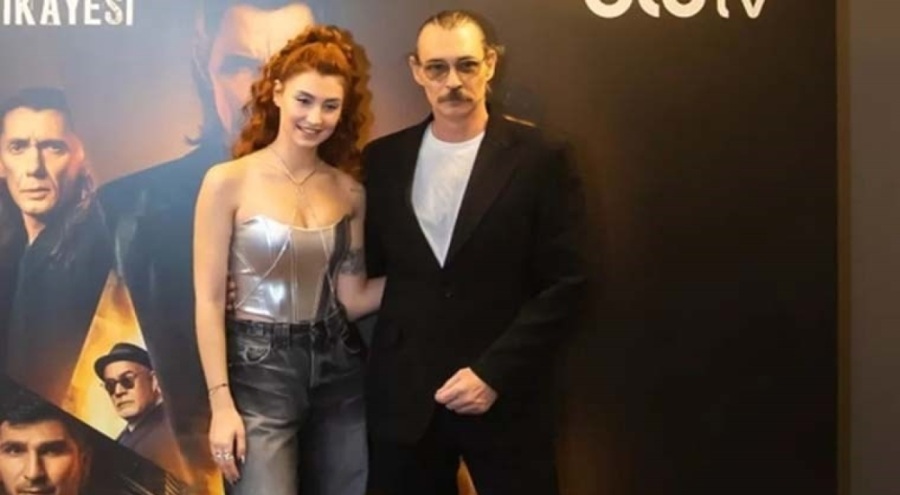 Erdal Beşikçioğlu kızının film galasına katıldı