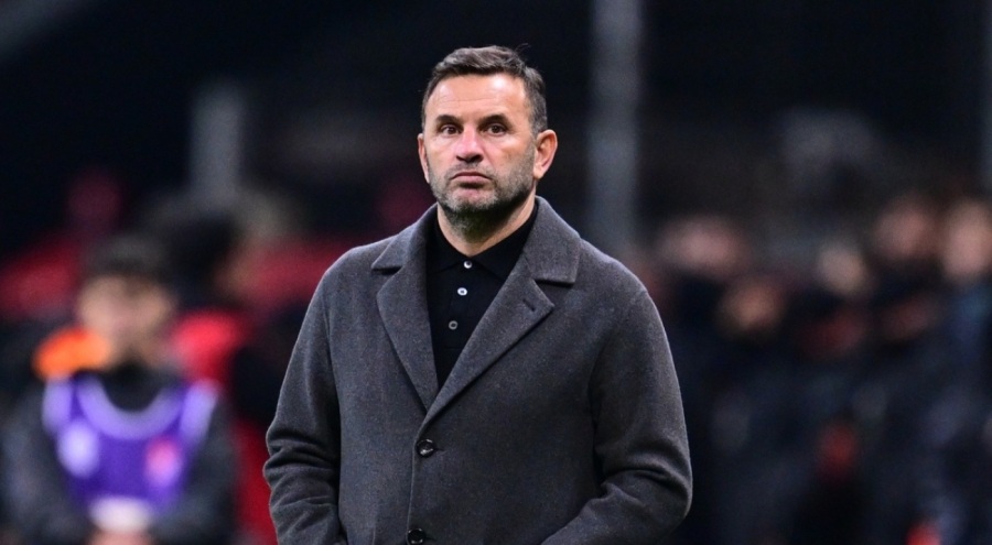 Galatasaray teknik direktörü Buruk: Ligde bütün takımların lehine ve aleyhine hatalar yapılıyor