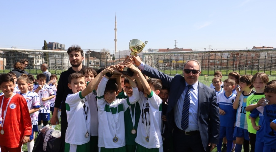 İlkokul futbol şenliği sona erdi!