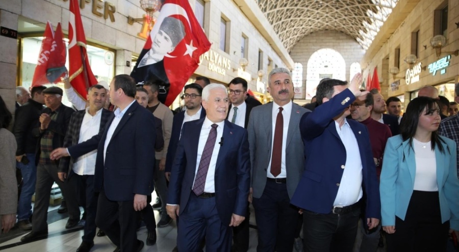 Bozbey coşkusu: Bursa'nın kalbinde halkla buluştu!