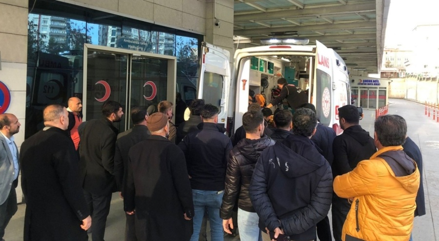 Öğrencileri taşıyan minibüs devrildi: Çok sayıda yaralı!