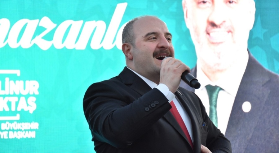 Mustafa Varank, Bursa'da mahalle iftarında açıklama yaptı!