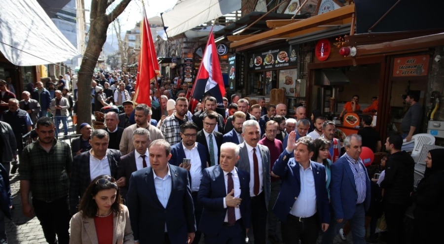 Bursa, Mustafa Bozbey'i bağrına bastı