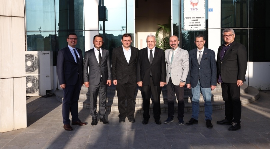 Şadi Özdemir, TSYD Bursa Şubesi'ni ziyaret etti