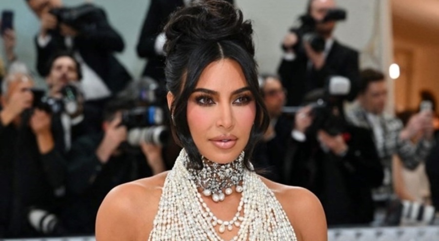 Kim Kardashian masa yüzünden davalık oldu