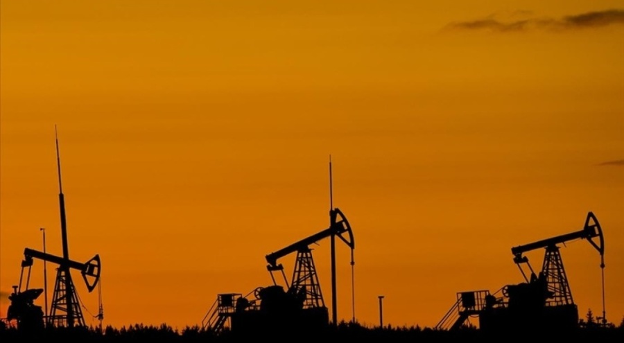 Brent petrolün varil fiyatı yılın ilk çeyreğinde yükseldi