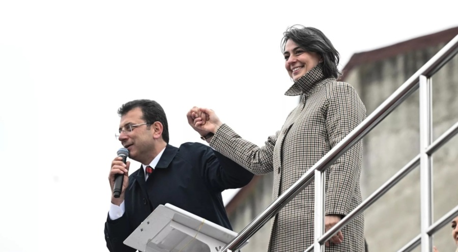 Üsküdar Belediyesi'ni kazanan Sinem Dedetaş kimdir?