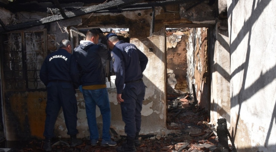 Aydın'da yangın: Yatalak hasta yaşamını yitirdi