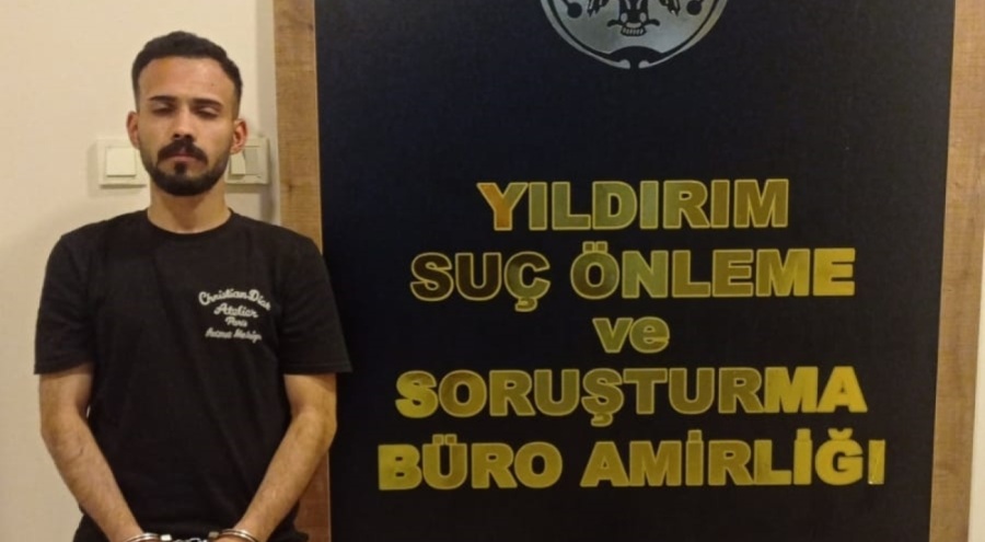 Bursa'da iki kadının çantasını çalan kapkaççı yakalandı