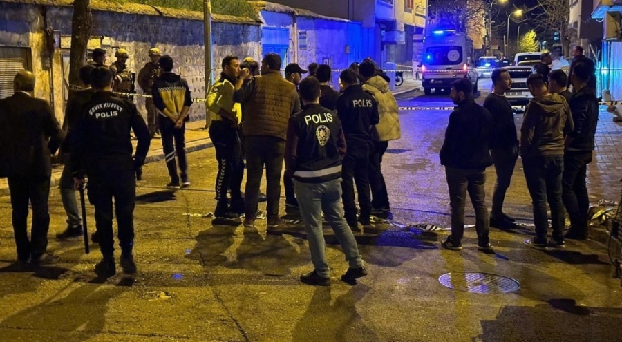 Şanlıurfa'da akraba ailelerin kavgasında 2 kardeş vurularak can verdi