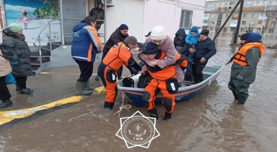 Kazakistan'da sel felaketi! Binlerce kişi tahliye edildi