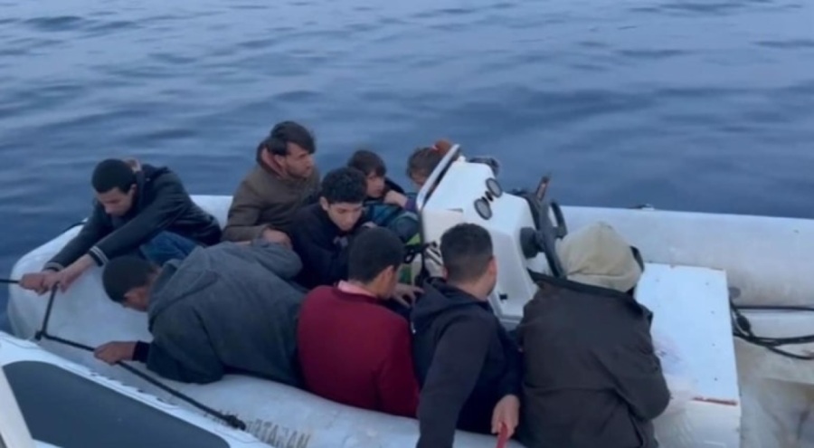 Bodrum'da kaçak göçmenler kurtarıldı