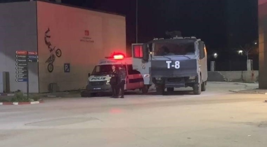 İki aile arasında silahlı bıçaklı kavga: Yaralılar var!