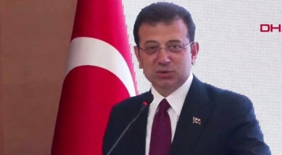 İBB Başkanı İmamoğlu, mazbatasını aldı