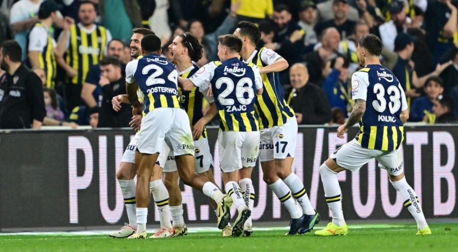Fenerbahçe, Adana Demirspor'u mağlup etti