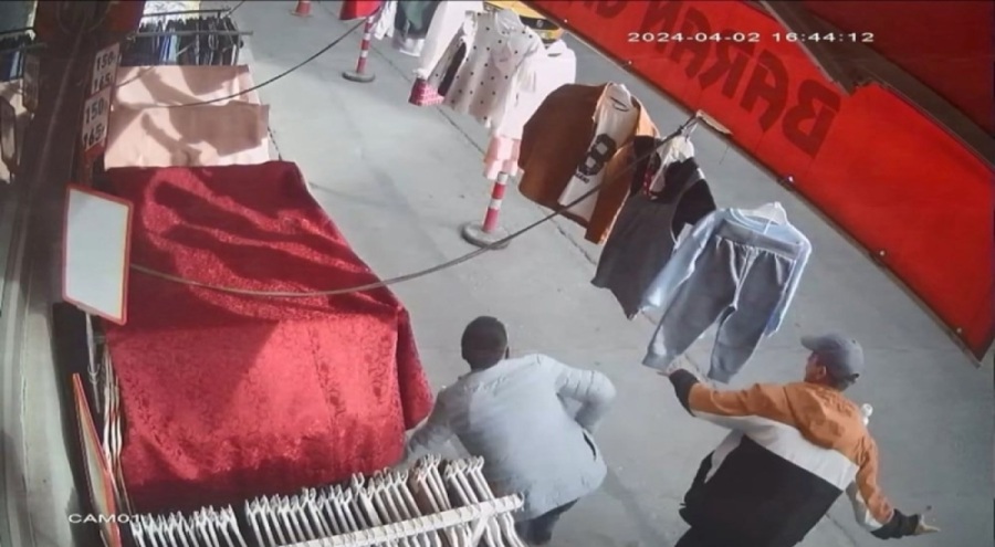 Sokak ortasında kurşun yağmuru!