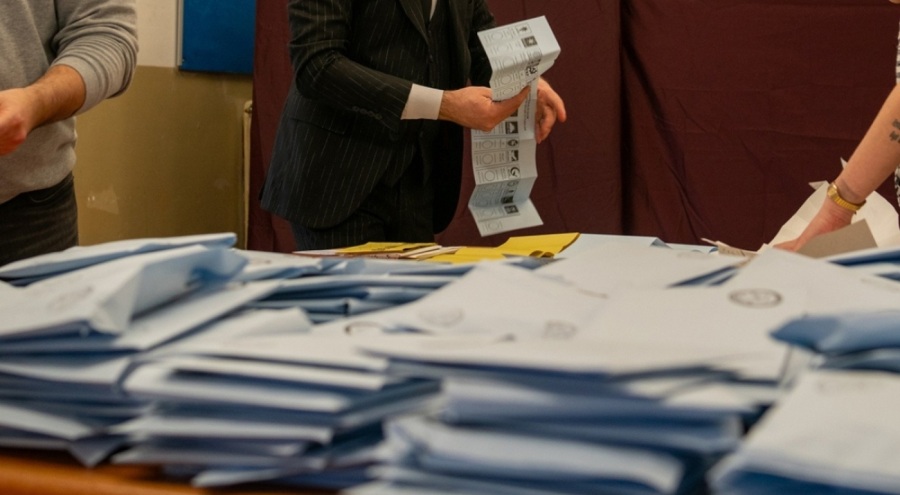 Beykoz'da mazbata CHP'li adayın! Gaziosmanpaşa'da  oyların yeniden sayımı sürüyor!