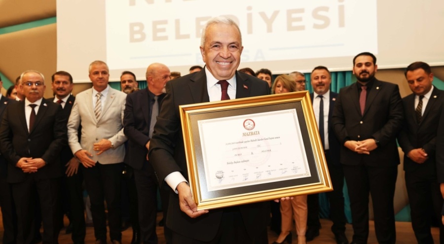Nilüfer Belediye Başkanı Şadi Özdemir mazbatasını aldı!