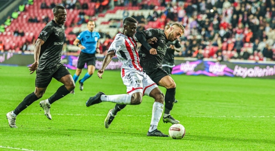 Samsunspor ile Pendikspor berabere kaldı