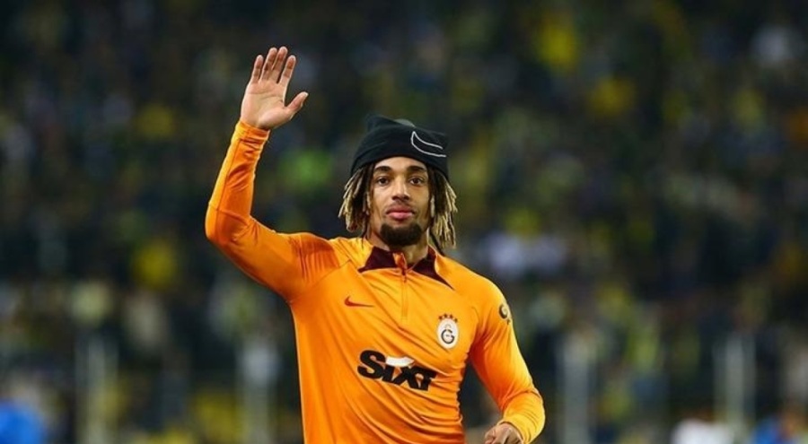 Bayern Münih'te Sacha Boey sürprizi!