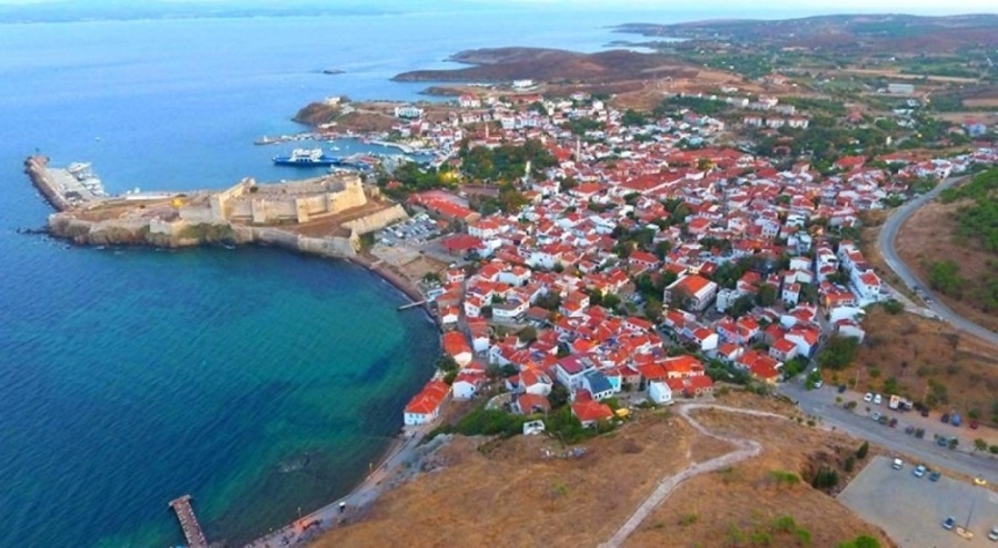 Bozcaada'ya bayramda o araçların geçişi yasak