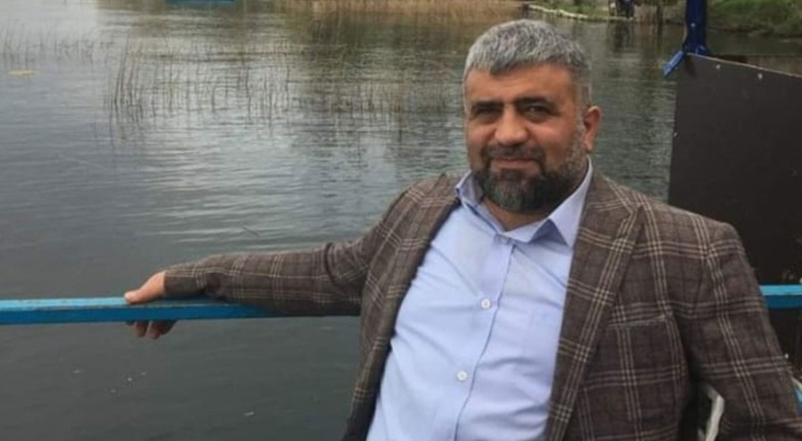 Otomobilinde baygın bulunan müteahhit hastanede yaşamını yitirdi