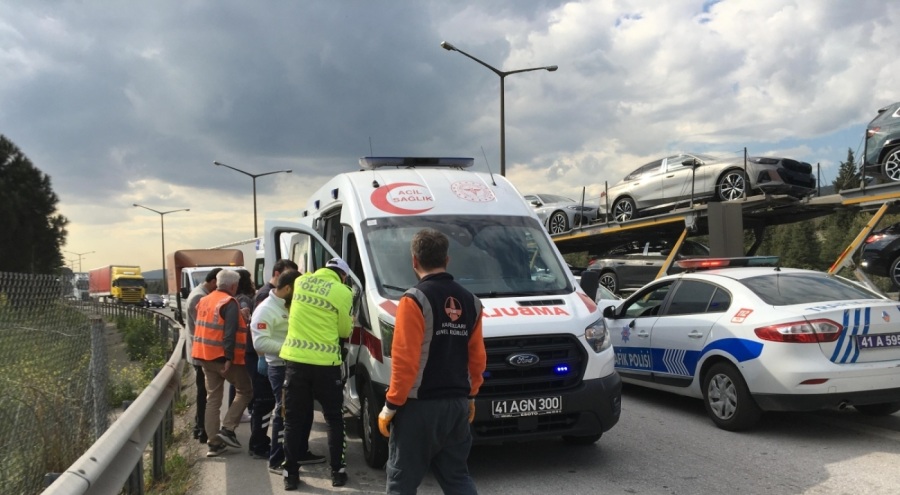 TEM'de zincirleme kaza! Çok sayıda yaralı