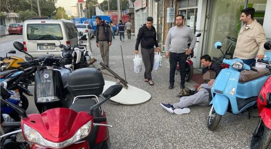 Üzerlerine çanak anten düşünce hastanelik oldular!