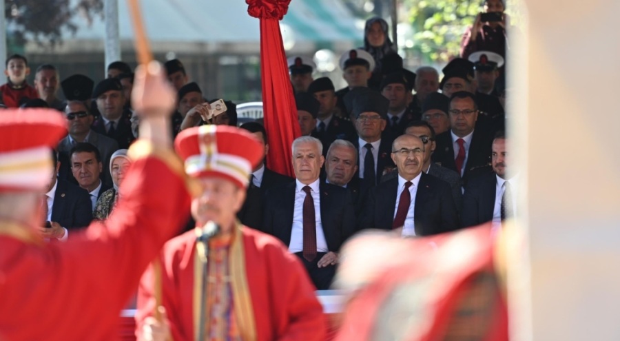 Bursa'da fethin 698. yıldönümü coşkuyla kutlandı