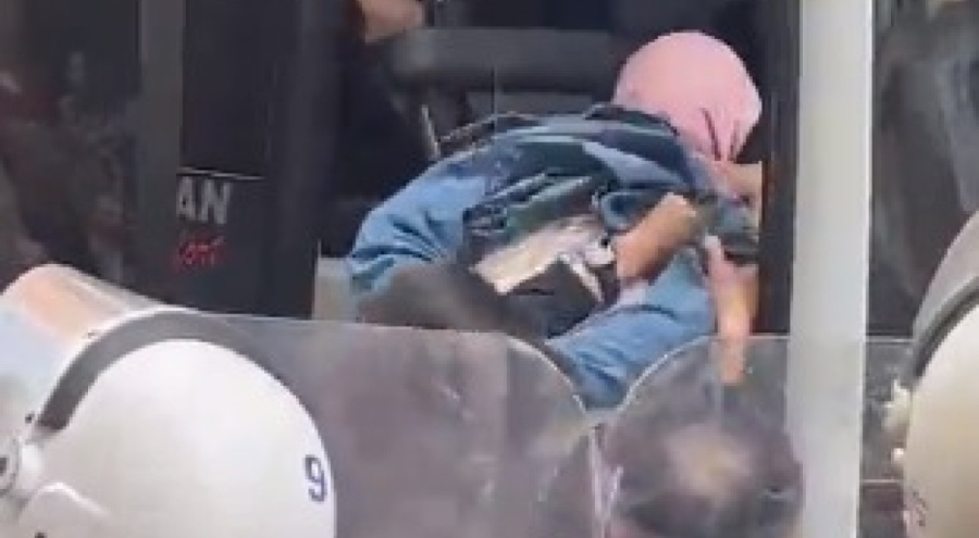 İsrail protestosuna 'ters kelepçe': Çok sayıda gözaltı