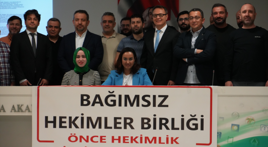 Bağımsız Hekimler Birliği, Bursa Tabip Odası seçimi için aday tanıtım toplantısı düzenledi