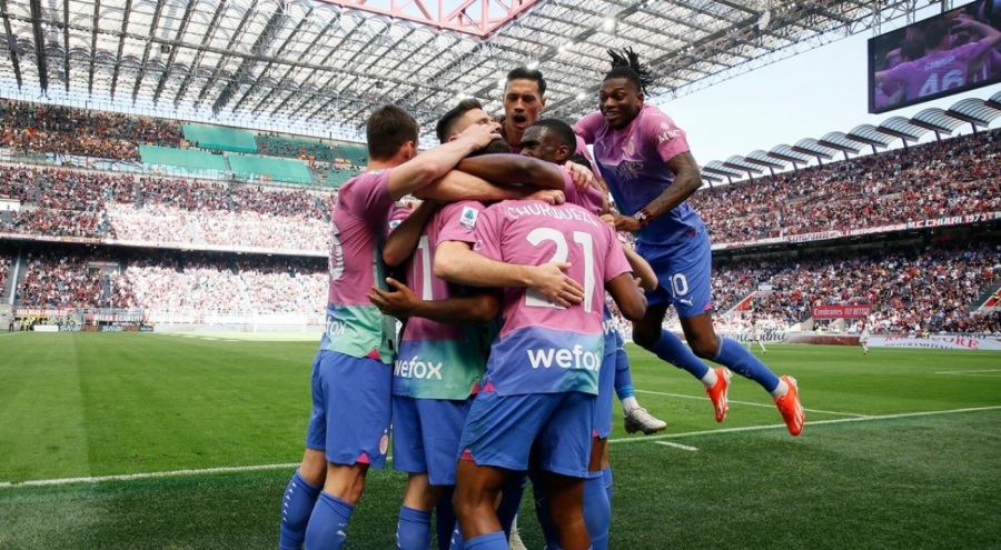 Milan, sahasında karşılaştığı Lecce'yi mağlup etti