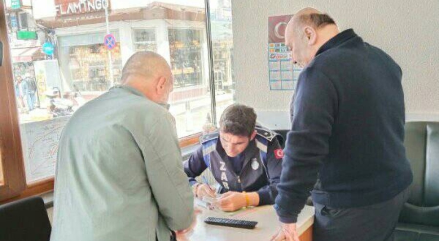 Dilencinin üzerinden çıkanlar 'yok artık' dedirtti