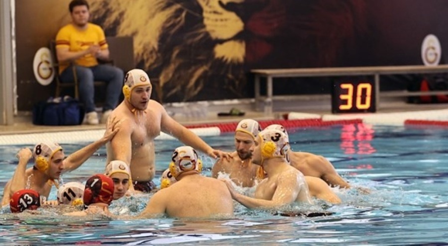 Galatasaray Erkek Sutopu Takımı LEN Challenger Kupası finalinin ilk maçında Slovenya temsilcisini yendi