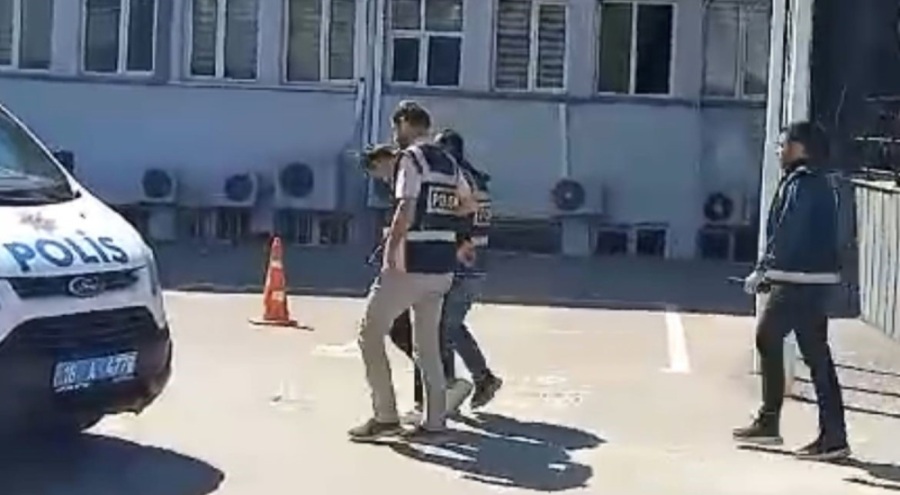 Bursa'da 53 yıl hapis cezasıyla aranan zanlı yakalandı!