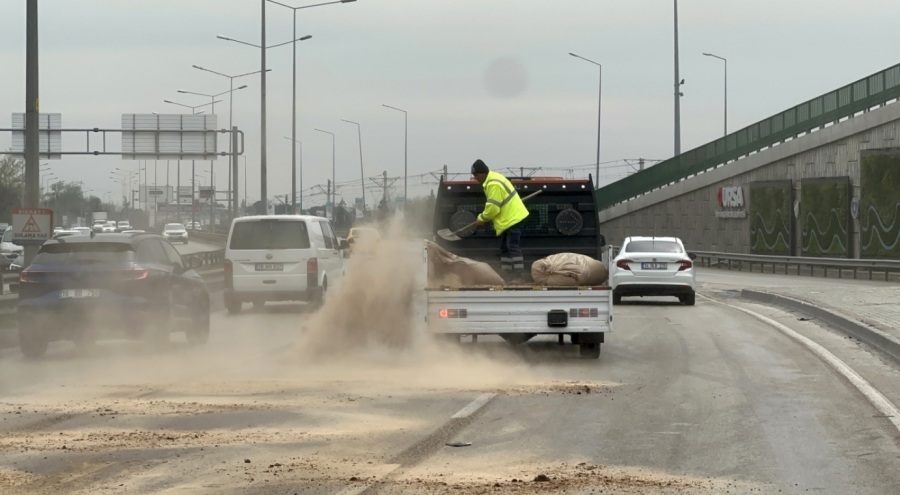 Bursa'da TIR, şehri birbirine kattı! 10 farklı kaza meydana geldi